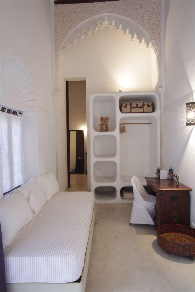Riad Azahra Rabat Exterior photo